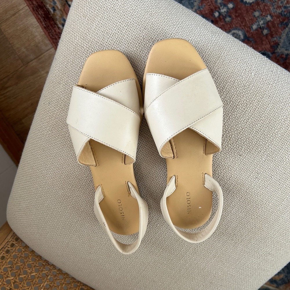 Nisolo Women's Cream Sandals
